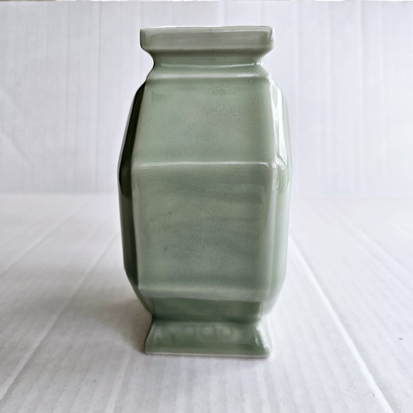 Vintage glazed porcelain celadon vase Chinese hexagon birds ducks - Picture 4 of 8